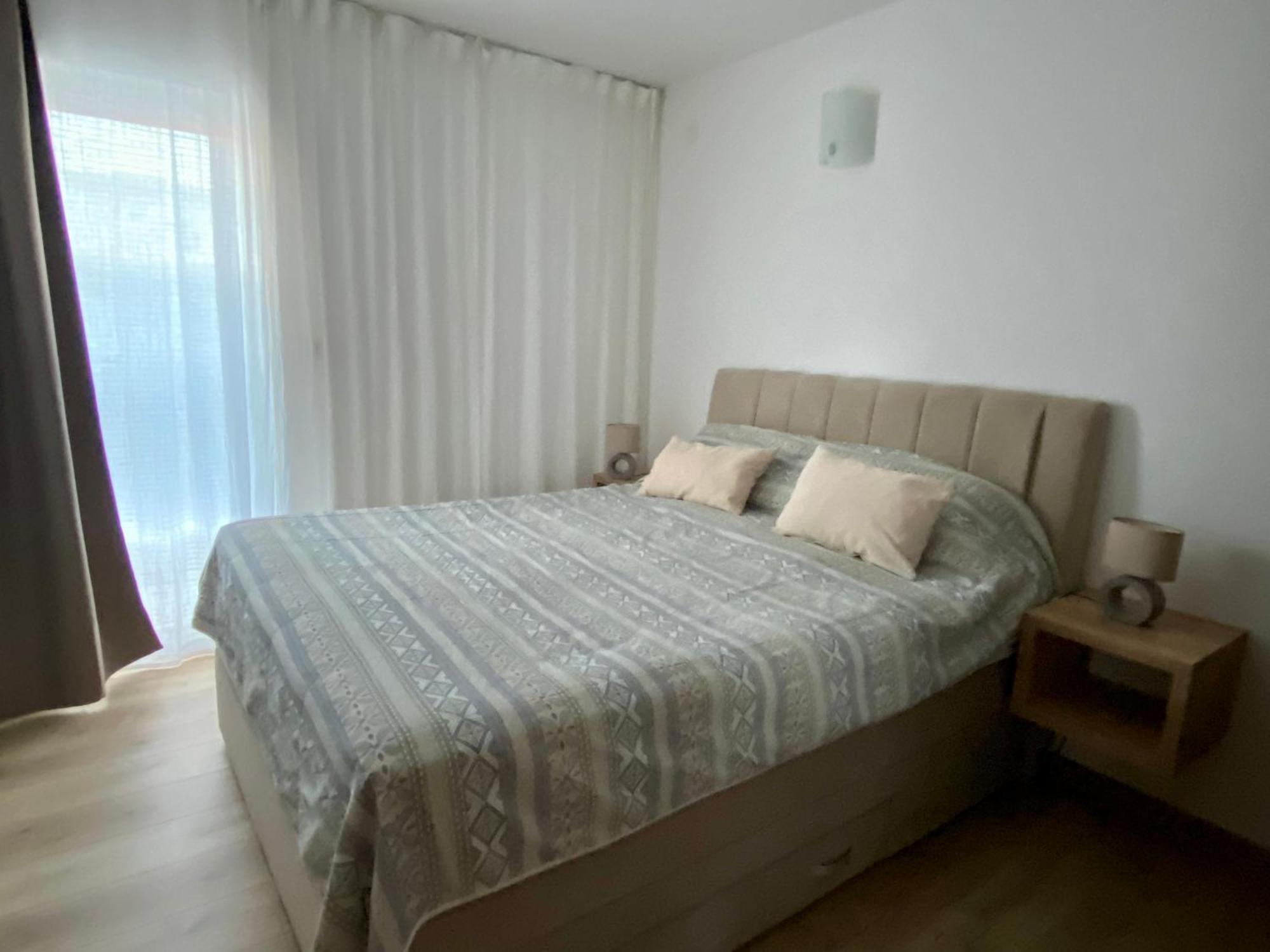 Apartmani Peric Старий Град Екстер'єр фото